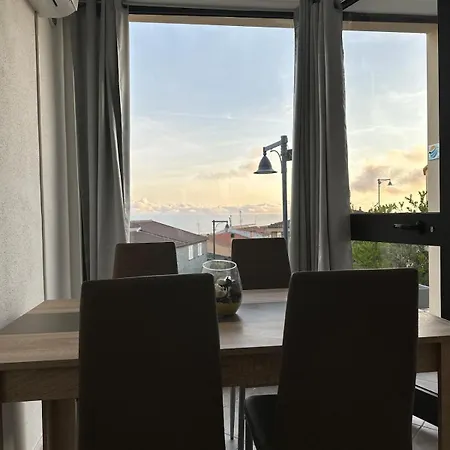 L'onda * Trinita d'Agultu e Vignola