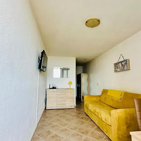 Apartment L'onda *